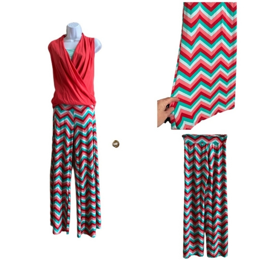 Turquoise and coral chevron wide leg pant M